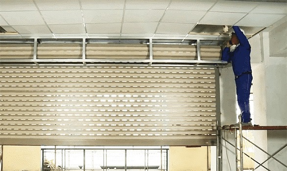 thợ sửa cửa cuốn tại nhà