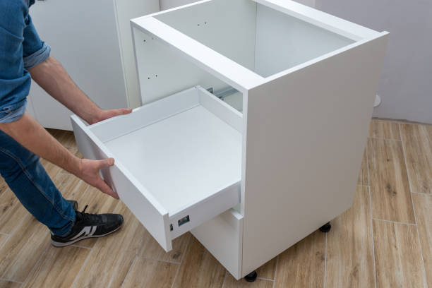 lắp ráp tủ gỗ tại nhà