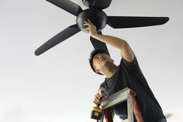 thợ sửa chữa quạt trần tại nhà TPHCM