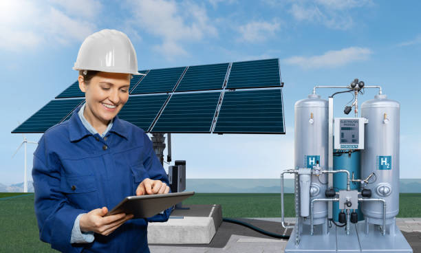 Thợ sửa máy năng lượng mặt trời tại TPHCM